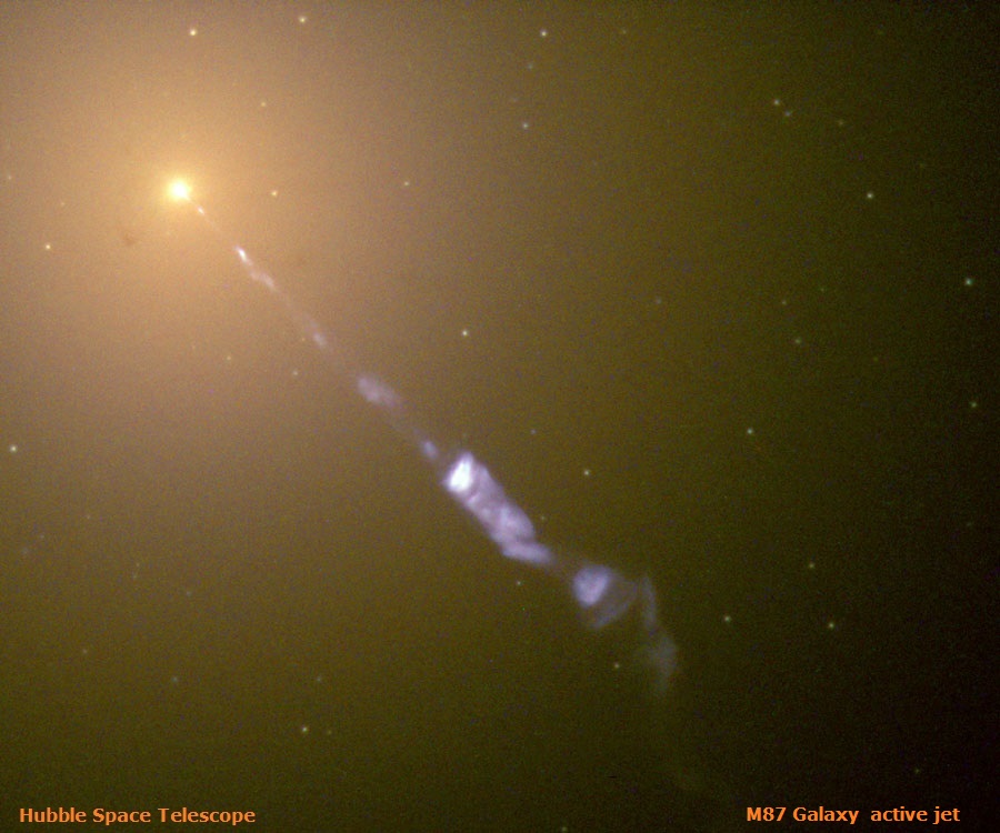 foto Cielo di primavera, spazio profondo.     I Gemelli, il Leone e Giove